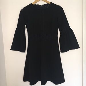 Banana republic bell sleeve dress
